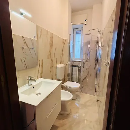 Matthias Central Rooms And Accomodation Bari Extérieur photo